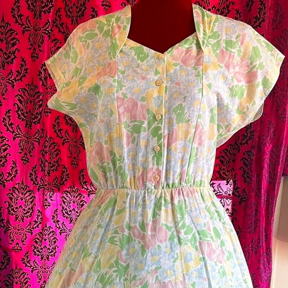 Vintage Canda 1950s 1960s Spring Summer Floral Pastel Medium 12 Dress PINUP